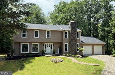 /international/us/3204-rockhill-road-perkiomenville-pa-110100984357/
