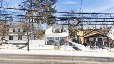 /international/us/240-river-avenue-lakewood-nj-110105795273/