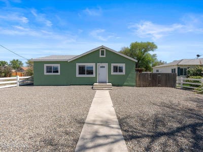 /international/us/1350-elmhurst-avenue-lovelock-nv-110107419168/
