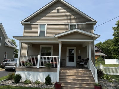 /international/us/307-perry-street-albion-mi-110110270036/