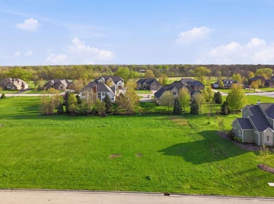 /international/us/224-whittemore-drive-lot-119-sycamore-il-110108981437/