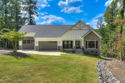 /international/us/103-furman-place-mccormick-sc-110107927994/