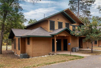 /international/us/35308-vacation-drive-pequot-lakes-mn-110108344188/