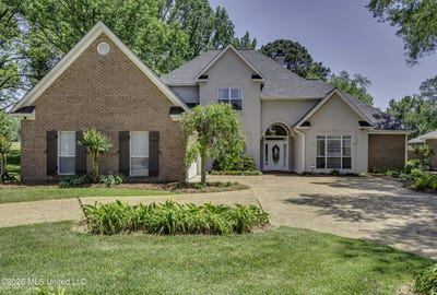 /international/us/709-oak-trail-canton-ms-110107653338/