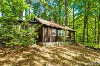 /international/us/12-pinehurst-road-hartland-ct-110109660140/