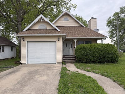 /international/us/1320-w-2nd-street-rock-falls-il-110107615277/
