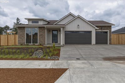 /international/us/2175-pheasant-ave-stayton-or-110119408918/