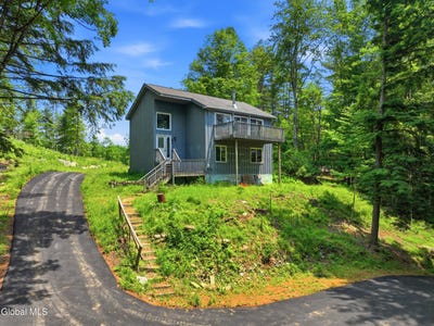 /international/us/3312-e-schroon-river-road-pottersville-ny-110109213191/