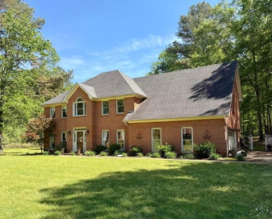 /international/us/704-arrowhead-vlg-winfield-al-110107453864/