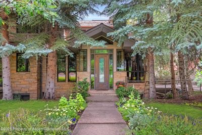 /international/us/734-w-smuggler-street-aspen-co-110101288885/