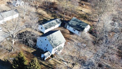 /international/us/9-benedict-lane-new-windsor-ny-110105038021/