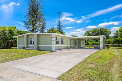 /international/us/777-james-circle-ne-palm-bay-fl-110119324262/