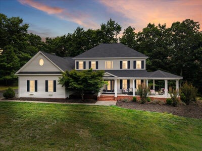 /international/us/3575-evergreen-trl-blacksburg-va-110109037461/