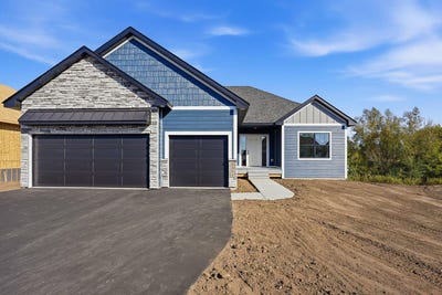 /international/us/5311-176th-street-w-lakeville-mn-110120556149/
