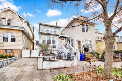 /international/us/1038-pierce-avenue-bronx-ny-110104907049/