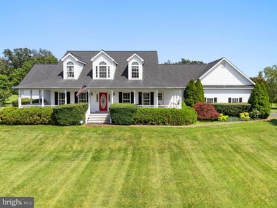 /international/us/10657-fox-plantation-ln-bealeton-va-110100468581/