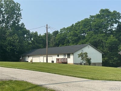 /international/us/1757-1759-bay-avenue-hannibal-mo-110100213544/
