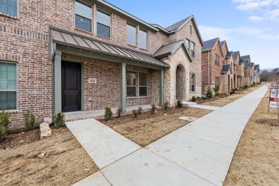 /international/us/1329-ethan-drive-flower-mound-tx-110107378246/