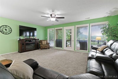 /international/us/107-rock-dove-lane-camdenton-mo-110100658014/