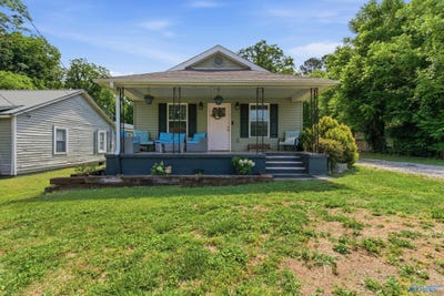 /international/us/5592-winchester-road-huntsville-al-110109525277/