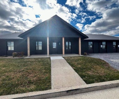 /international/us/1510-w-delaware-st-fairfield-il-110104874941/