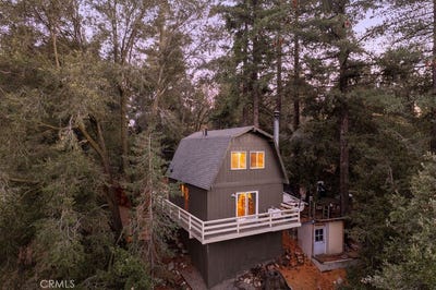 /international/us/989-calanda-crestline-ca-110103775827/