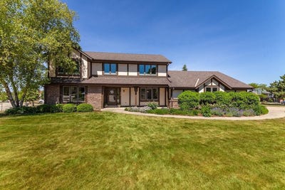 /international/us/2230-stony-ridge-dr-waukesha-wi-110108540451/