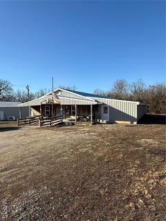 /international/us/12037-highway-32-roby-mo-110105794859/