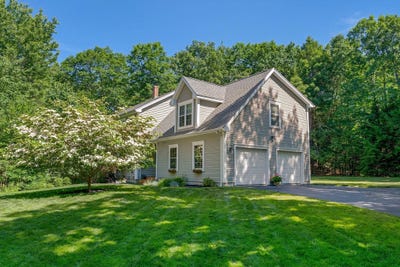 /international/us/31-westbranch-road-cumberland-me-110110368866/
