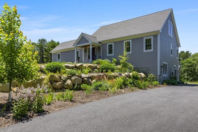 /international/us/410-blueberry-pond-drive-brewster-ma-110120724995/