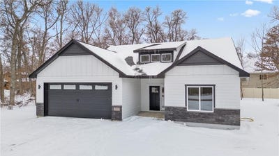 /international/us/30949-gopher-lane-breezy-point-mn-110107910655/