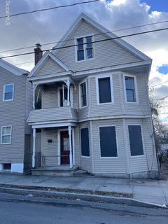 /international/us/506-hattie-street-schenectady-ny-110106212855/