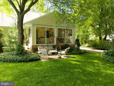 /international/us/134-w-broad-street-hopewell-nj-110098786602/?lang=en
