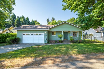 /international/us/108-bramblewood-court-rogue-river-or-110100129057/