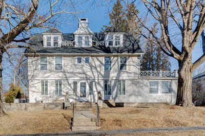 /international/us/82-west-street-litchfield-ct-110096627788/
