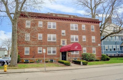 /international/us/17-greenleaf-quincy-ma-110109116567/