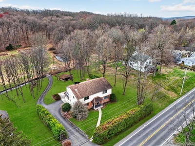 /international/us/196-vineyard-avenue-highland-ny-110107377220/