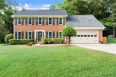 /international/us/6315-wyndham-lakes-drive-dallas-ga-110108579193/