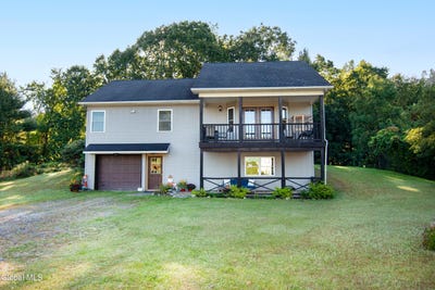 /international/us/419-verbeck-avenue-schaghticoke-ny-110110338381/