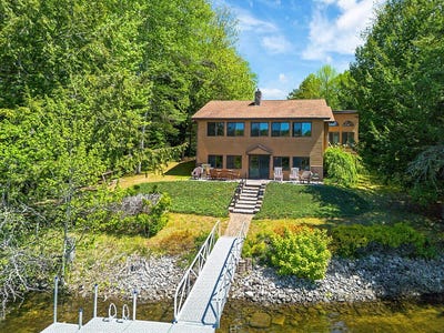 /international/us/38-s-upper-narrows-lane-winthrop-me-110108336144/