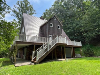 /international/us/102-murray-road-winfield-wv-110101450998/