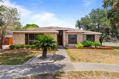 /international/us/5409-ash-creek-kingsville-tx-110120527127/