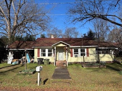 /international/us/205-elm-street-washington-ga-110107926714/