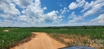 /international/us/3641-us-highway-21-hamptonville-nc-110110015292/