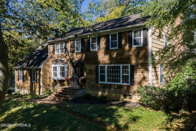 /international/us/33-ramsey-road-middletown-nj-110120618349/