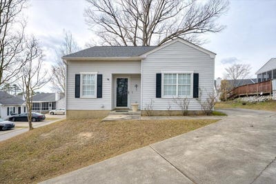 /international/us/2110-oak-ridge-road-martinez-ga-110107923316/