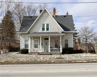 /international/us/216-s-clay-street-millersburg-oh-110105960381/