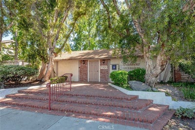 /international/us/7100-balboa-boulevard-lake-balboa-ca-110110195854/