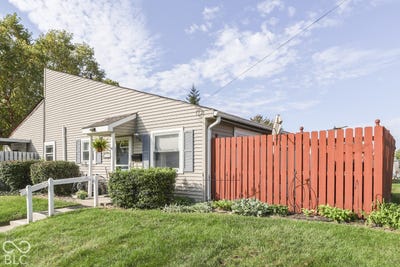/international/us/2814-country-estates-drive-indianapolis-in-110120557722/