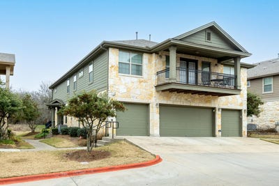 /international/us/austin-tx-110097277944/